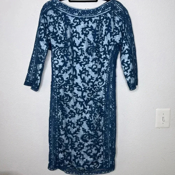 Tadashi Shoji Contour Panel Embroidered Lace Cocktail Dress size 10 - Picture 2 of 5